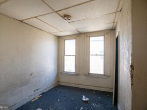 2453 N Bouvier Street, Philadelphia PA 19132