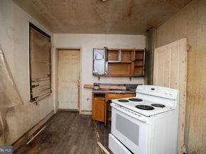 2453 N Bouvier Street, Philadelphia PA 19132