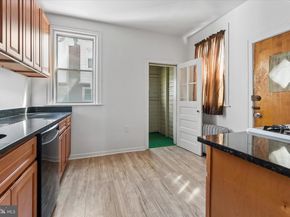5929 N Leithgow Street, Philadelphia PA 19120