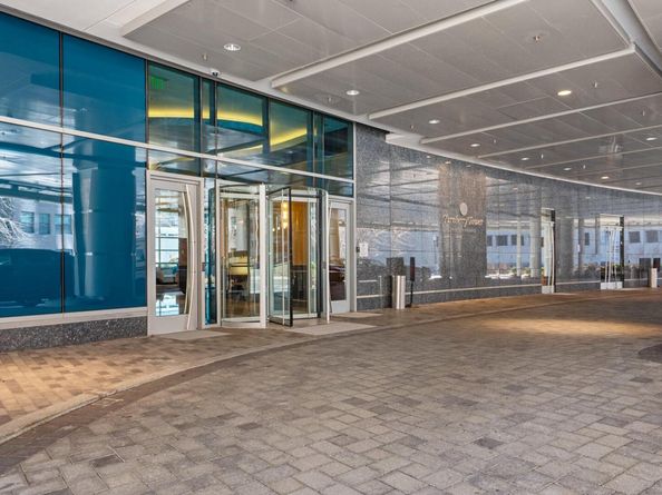 1881 N Nash 612, Arlington VA 22209