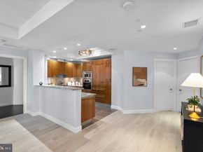 1881 N Nash Street 612, Arlington VA 22209