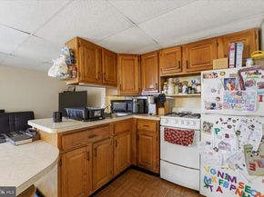 828 Fairfax Road, Drexel Hill PA 19026
