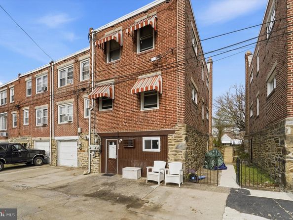 828 Fairfax Road, Drexel Hill PA 19026