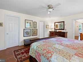 7 Walt Lane, Wyncote PA 19095