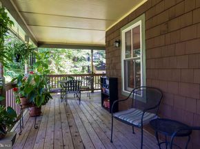 7 Walt Lane, Wyncote PA 19095