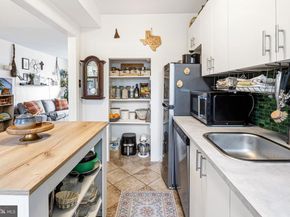 374 Fairway Terrace, Philadelphia PA 19128