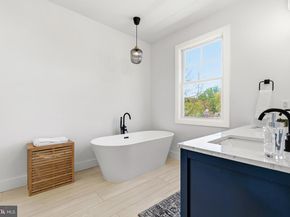 6806 Farragut Avenue, Falls Church VA 22042