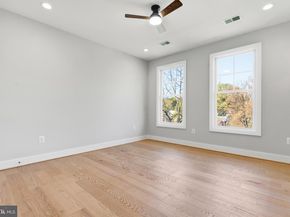 6806 Farragut Avenue, Falls Church VA 22042