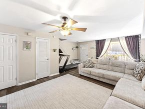 1025 Bedlington Place, Bensalem PA 19020