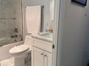203 Yoakum Parkway 711, Alexandria VA 22304