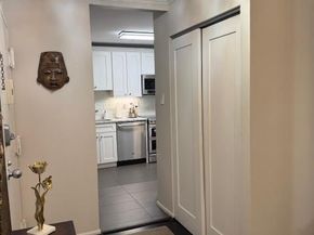 203 Yoakum Parkway 711, Alexandria VA 22304