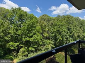 203 Yoakum Parkway 711, Alexandria VA 22304