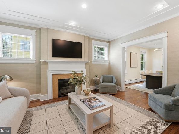 3512 30TH Street NW, Washington DC 20008