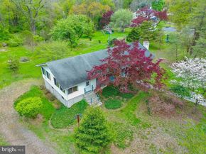 105 Spring Avenue, Holland PA 18966