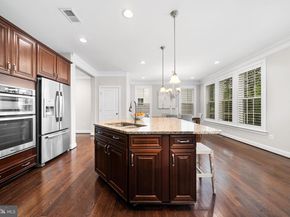 6198 Champion Oak Court, Falls Church VA 22044