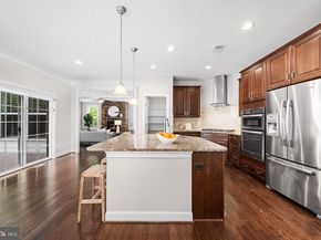 6198 Champion Oak Court, Falls Church VA 22044