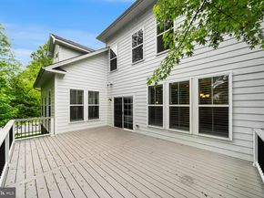 6198 Champion Oak Court, Falls Church VA 22044