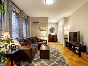 250 S 13TH Street 1F, Philadelphia PA 19107