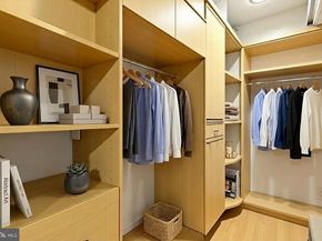 2412 17TH Street NW C03, Washington DC 20009