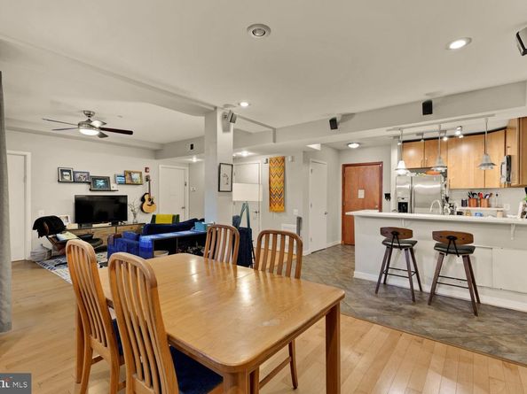 2412 17TH Street NW C03, Washington DC 20009