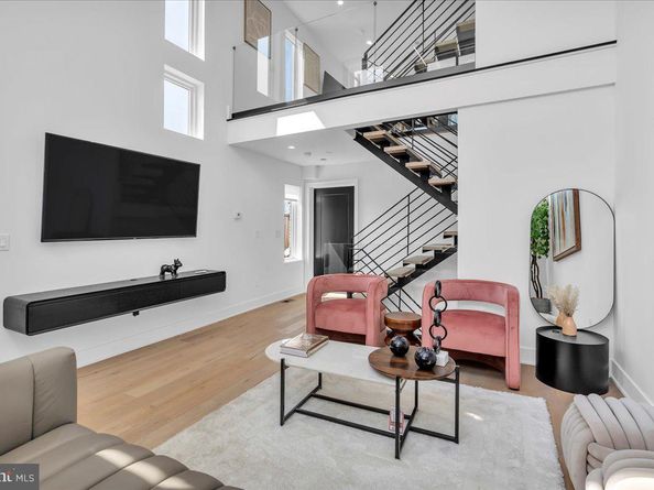 2620 E Hagert Street, Philadelphia PA 19125