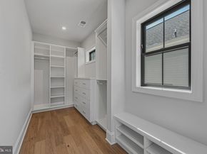 724 N Cleveland Street, Arlington VA 22201
