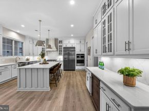 606 Meadow Lane SW, Vienna VA 22180