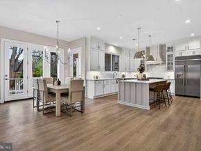606 Meadow Lane SW, Vienna VA 22180