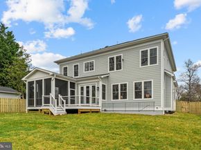 606 Meadow Lane SW, Vienna VA 22180