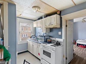223 Long Lane, Upper Darby PA 19082
