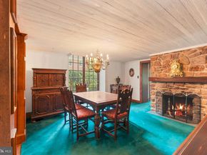 1390 Old Jacksonville, Ivyland PA 18974