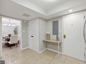 1101 S Arlington Ridge 305, Arlington VA 22202