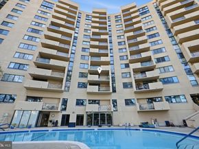 1101 S Arlington Ridge 305, Arlington VA 22202