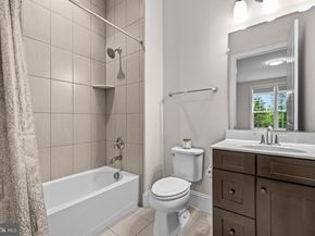 11865 Boscobel Court, Herndon VA 20170