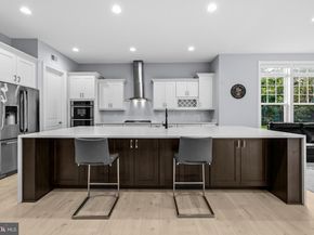 11865 Boscobel Court, Herndon VA 20170