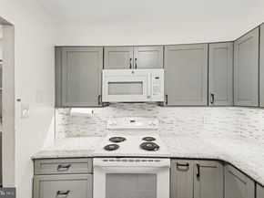 6141 Edsall Road L, Alexandria VA 22304