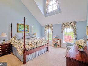 1300 Sackettsford Road, Ivyland PA 18974