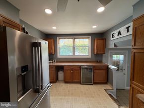 3404 Parkview Drive, Bensalem PA 19020