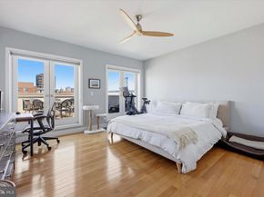 112 Market Street 3, Philadelphia PA 19106