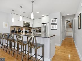 112 Market Street 3, Philadelphia PA 19106