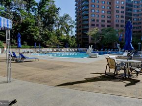 4201 Cathedral Avenue NW 124E, Washington DC 20016