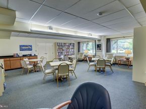 4201 Cathedral Avenue NW 124E, Washington DC 20016