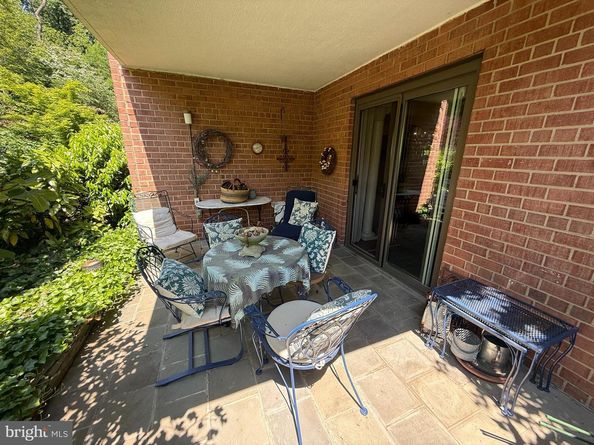 4201 Cathedral Avenue NW 124E, Washington DC 20016