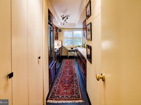 4201 Cathedral Avenue NW 124E, Washington DC 20016