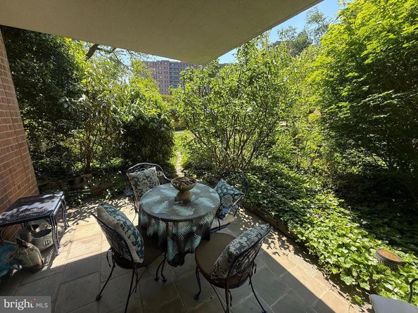 4201 Cathedral Avenue NW 124E, Washington DC 20016