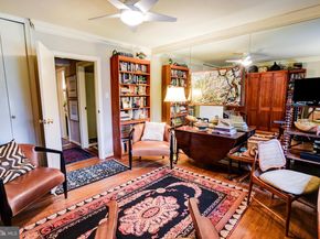 4201 Cathedral Avenue NW 124E, Washington DC 20016