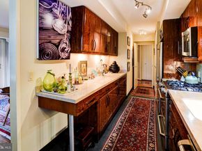 4201 Cathedral Avenue NW 124E, Washington DC 20016