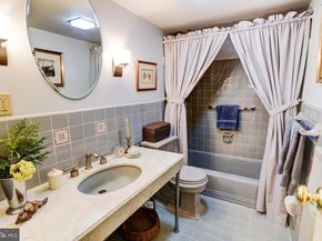 4201 Cathedral Avenue NW 124E, Washington DC 20016