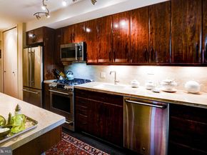4201 Cathedral Avenue NW 124E, Washington DC 20016