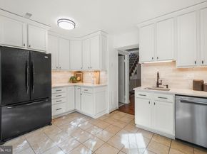 4607 Macarthur Boulevard NW B, Washington DC 20007